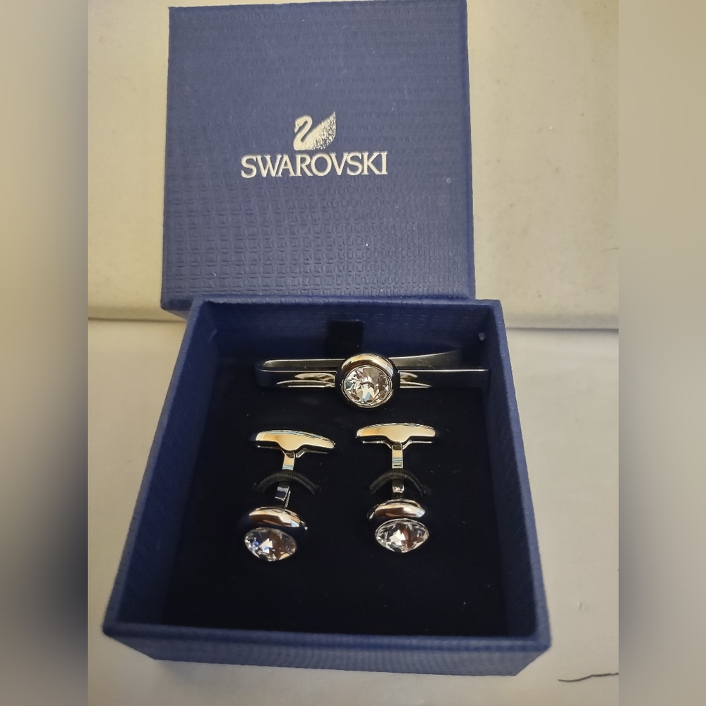 Swarovski Cuff Links & Tie Bar